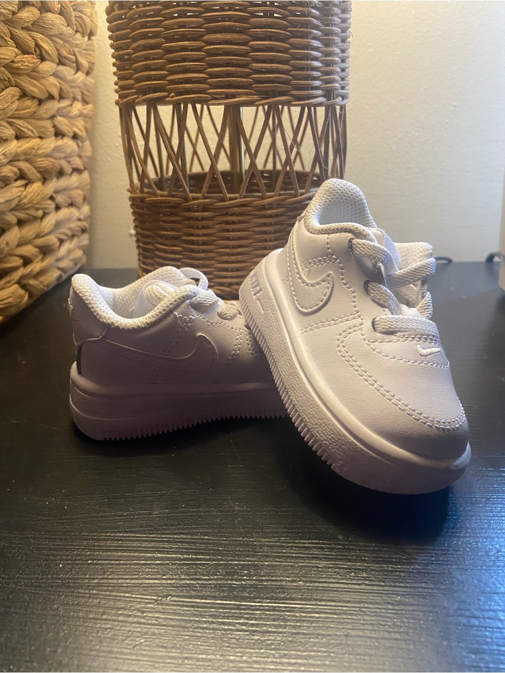 Nike Kids White Low-Top Sneakers